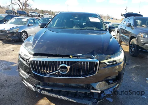 2018 Volvo Xc60 T6 Inscription z USA, uszkodzony, nr VIN YV4A22RL4J1049993